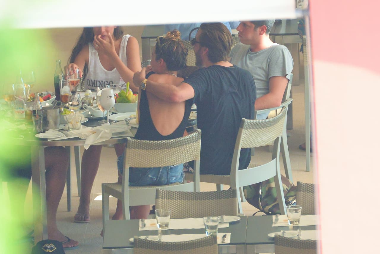 Se les vio muy juntitos en St. Tropez, Mnaco