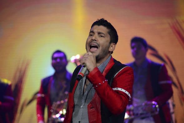 Tiene una extraordinaria voz que conquista cualquier corazón.