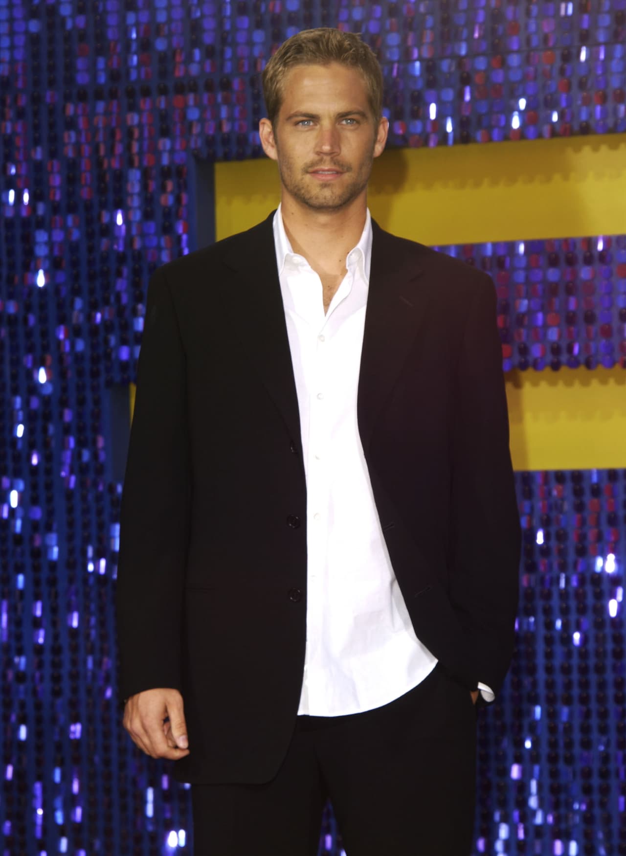 El 30 de noviembre de 2013, el mundo del espectáculo se vistió de luto por la muerte del actor Paul Walker, quien tenía tan solo 40 años de edad cuando sufrió el accidente automovilístico que le arrebató la vida. Al poco tiempo de su partida, sus familiares no solo se disputaron su fortuna, sino también la custodia de su hija, Meadow. Finalmente se determinó que la mamá de la pequeña se quedaría con la custodia.