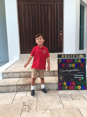 Agregando que "la fecha me recuerda a todo el sacrificio de mi madre para que yo pudiera cumplir mi sueño de estudiar en este país y me motiva a dar lo mejor de mí para que mis hijos también puedan cumplir sus anhelos".