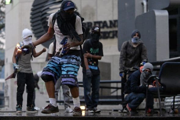 Los seguidores del Gobierno chavista y los opositores volvieron a salir a las calles.