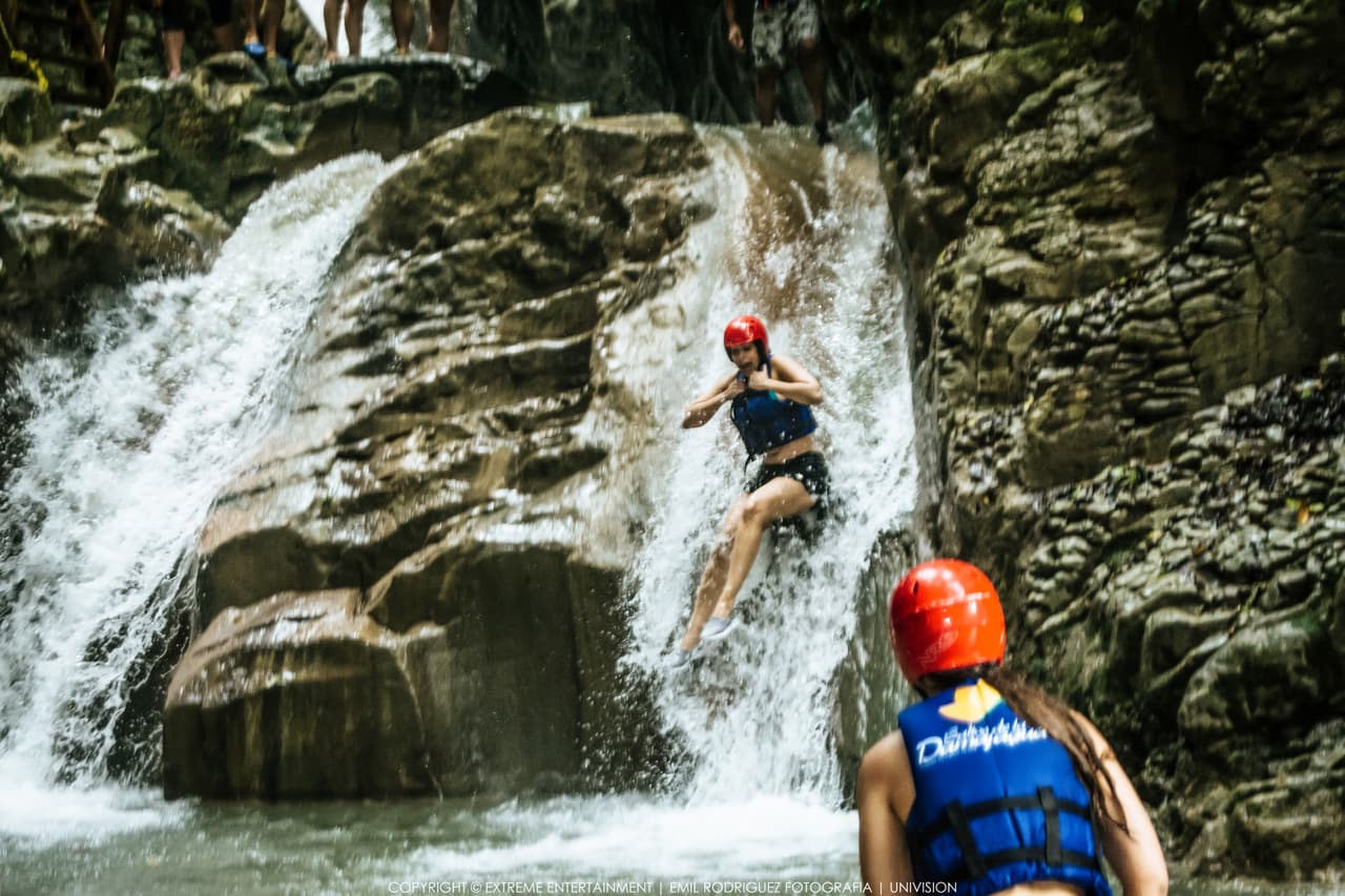 En 27 Charcos del río Damajagua en República Dominicana.
