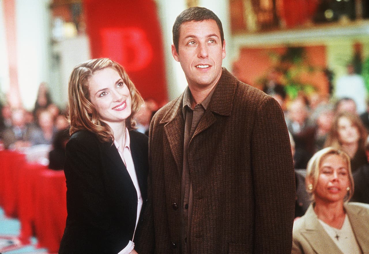 <b>‘Mr. Deeds’</b>
<br>En 2002 compartió créditos con Adam Sandler en la película ‘Mr. Deeds’, un remake de la película de los años treinta ‘El secreto de vivir’. En ella era Babe Bennet, una reportera que se hace pasar por Pam Dawson para investigar más sobre la herencia millonaria que recibió el sobrino lejano de un adinerado empresario.