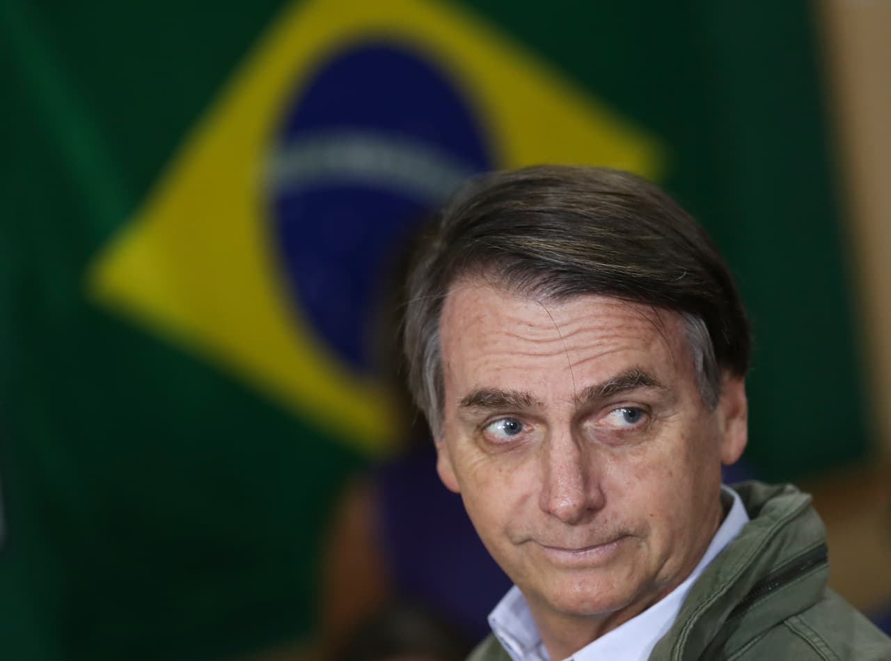 Bolsonaro intenta borrar su imagen autoritaria y ofrece "gobernar para un Brasil unido"