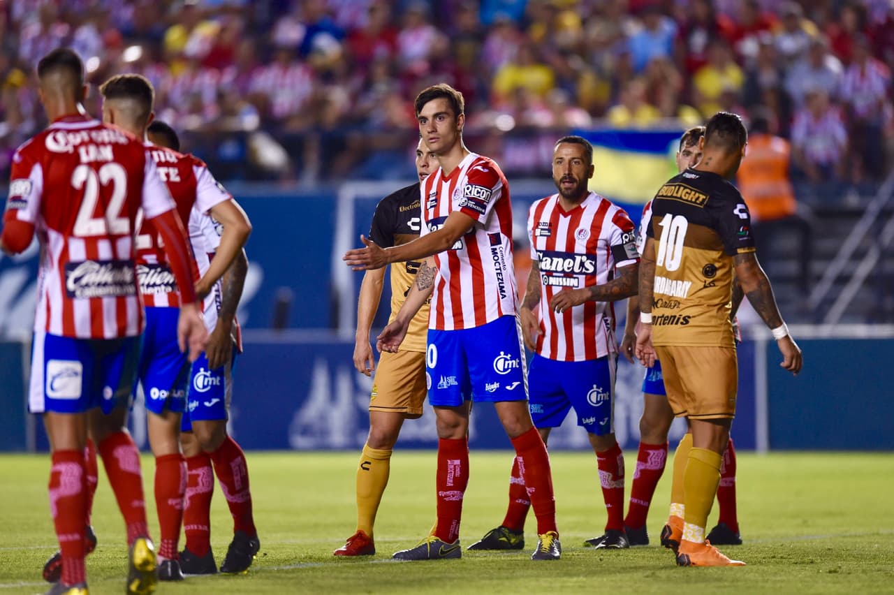 Con empate sin goles terminó el tiempo reglamentario, dejando la definición para el tiempo extra.