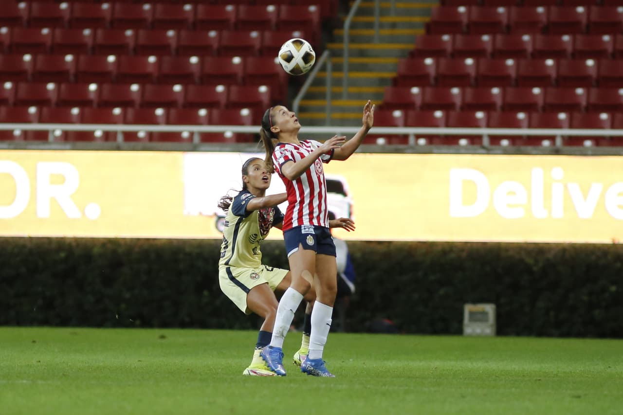 during the game Guadalajara vs America, corresponding to Quarterfinal second leg round match of Torneo Apertura Grita Mexico A21 of the Liga BBVA MX Femenil, at Akron Stadium, on December 06, 2021. 
<br>
<br> durante el partido Guadalajara vs America, correspondiente al partido de vuelta de Cuartos de Final del Torneo Apertura Grita Mexico A21 de la Liga BBVA MX Femenil, en el Estadio Akron, el 06 de diciembre de 2021.