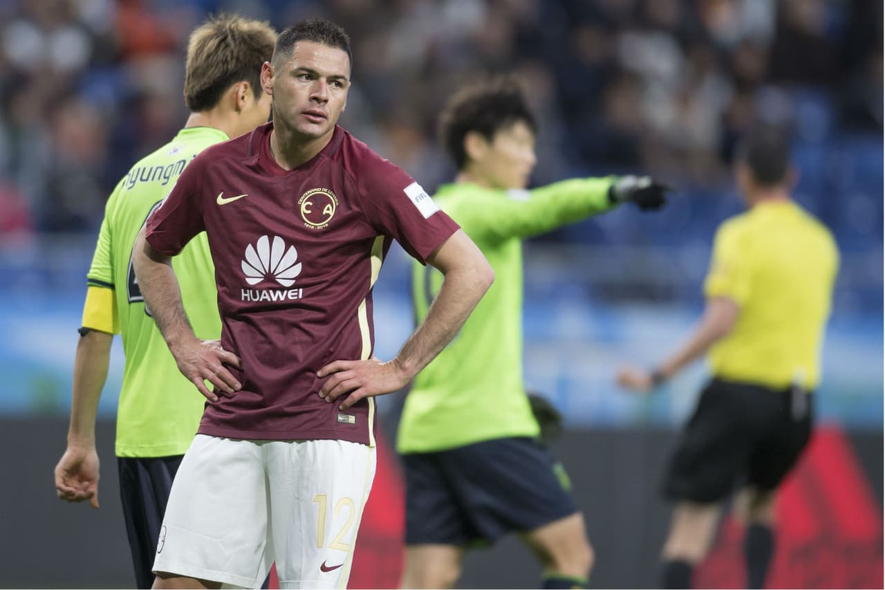 <b>Defensa central: Pablo Aguilar</b>
<br>Consolidado en el América, el paraguayo se ha mantenido en el gusto de todos los entrenadores desde Antonio Mohamed. Su férrea marca es garantía.