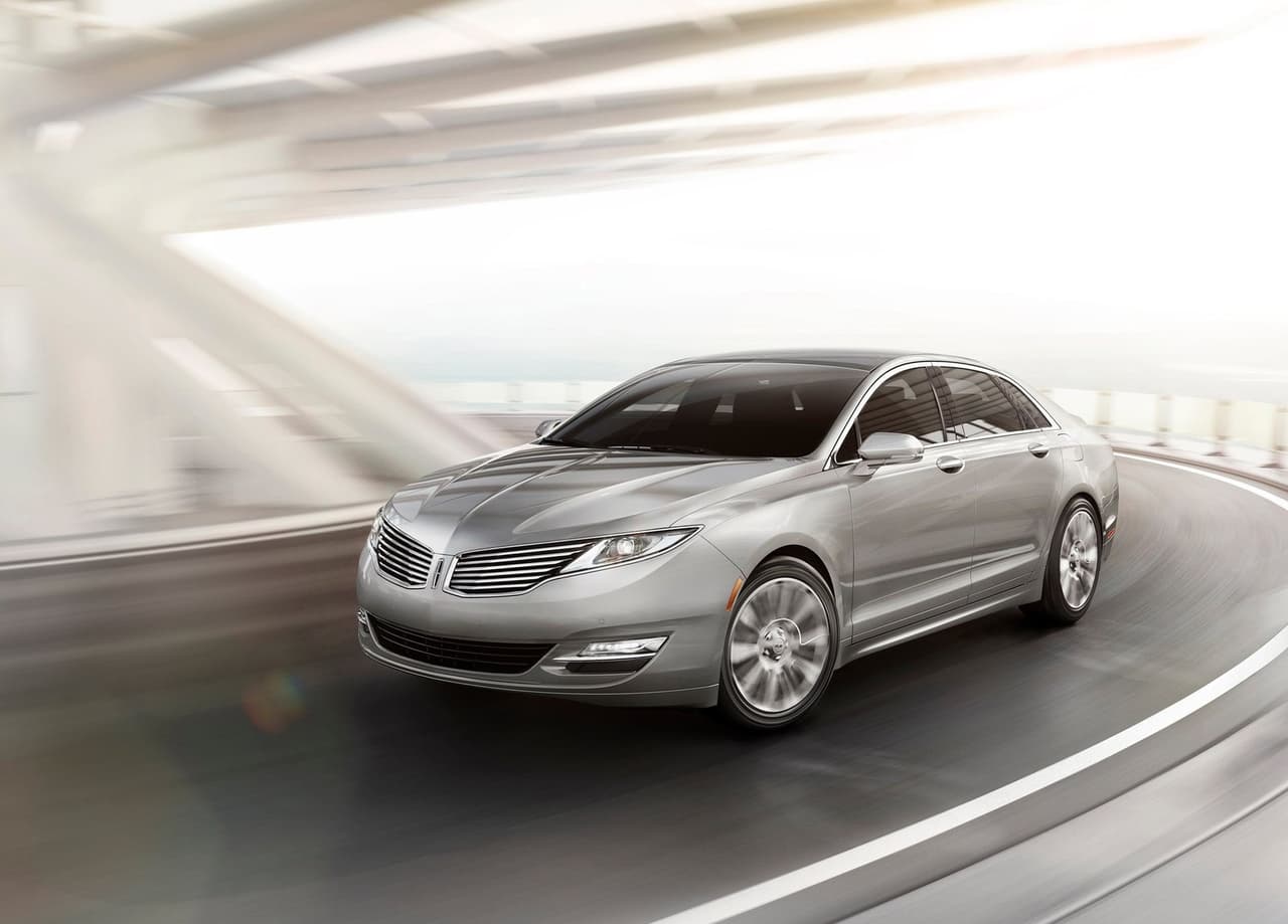<h3 class="cms-H3-H3"><b>Lincoln MKZ</b></h3>
<br>
<br>Modelos 2013 y 2014 fabricados en la planta de Ford en Hermosillo, México entre el 19 de julio de 2012 y el 31 de octubre de 2013.
