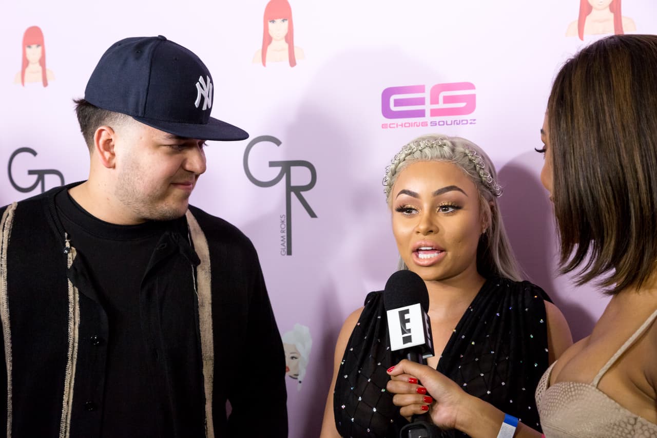 La batalla legal se produce en medio de la lucha que Rob y Chyna están atravesando por la 
<b><a href="https://www.univision.com/famosos/a-sus-3-anos-maldice-hace-twerking-y-posiciones-sexuales-rob-kardashian-quiere-proteger-a-su-hija-de-blac-chyna-fotos" target="_blank">custodia de Dream</a></b>, la hija que tienen en común.