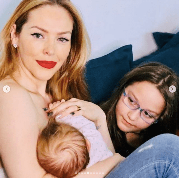 A pesar del gran desafío que ha sido la lactancia, Erika advirtió que también ha sido un proceso que ha disfrutado muchísimo gracias a todos los momentos que pasa abrazada y acurrucada con su bebé.