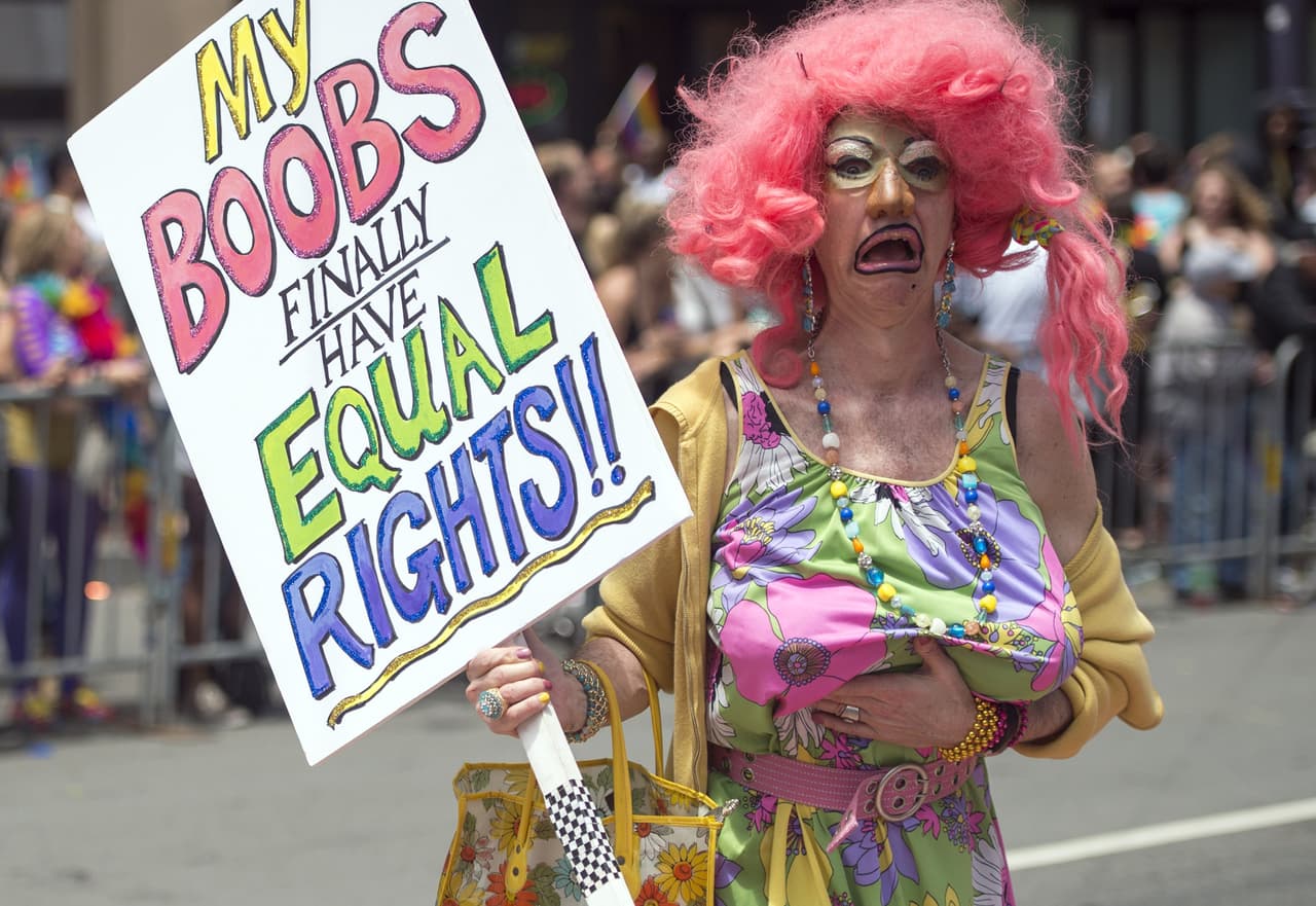 Cientos salieron a las calles de San Francisco para celebrar el Orgullo Gay.