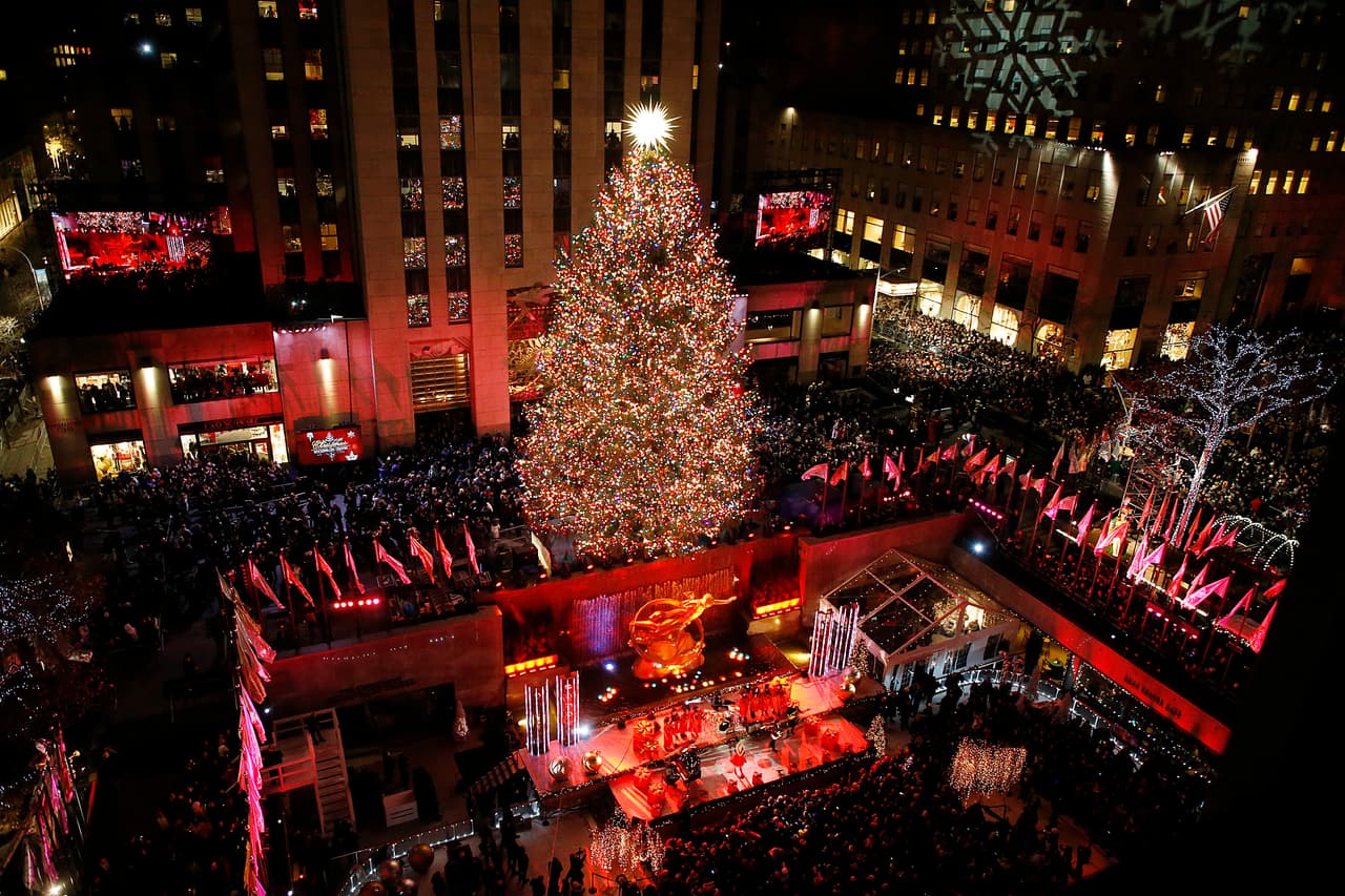 La iluminación del árbol de Navidad del Rockefeller Center ocurrirá el miércoles 4 de diciembre, durante la 87ma. Ceremonia Anual de Iluminación del Árbol de Navidad el 4 de diciembre.