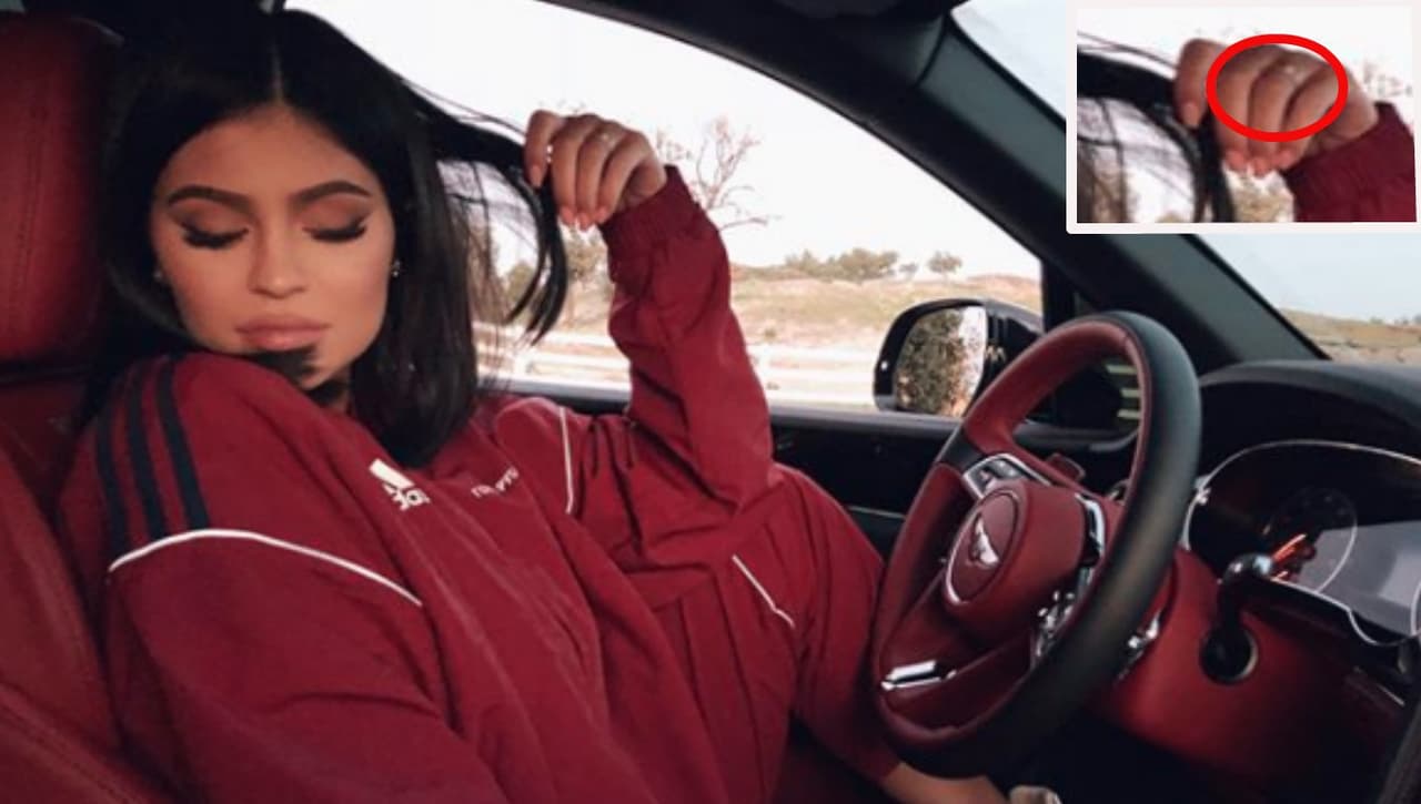 Kylie Jenner alborota el avispero de dudas al compartir una foto presumiendo un discreto anillo