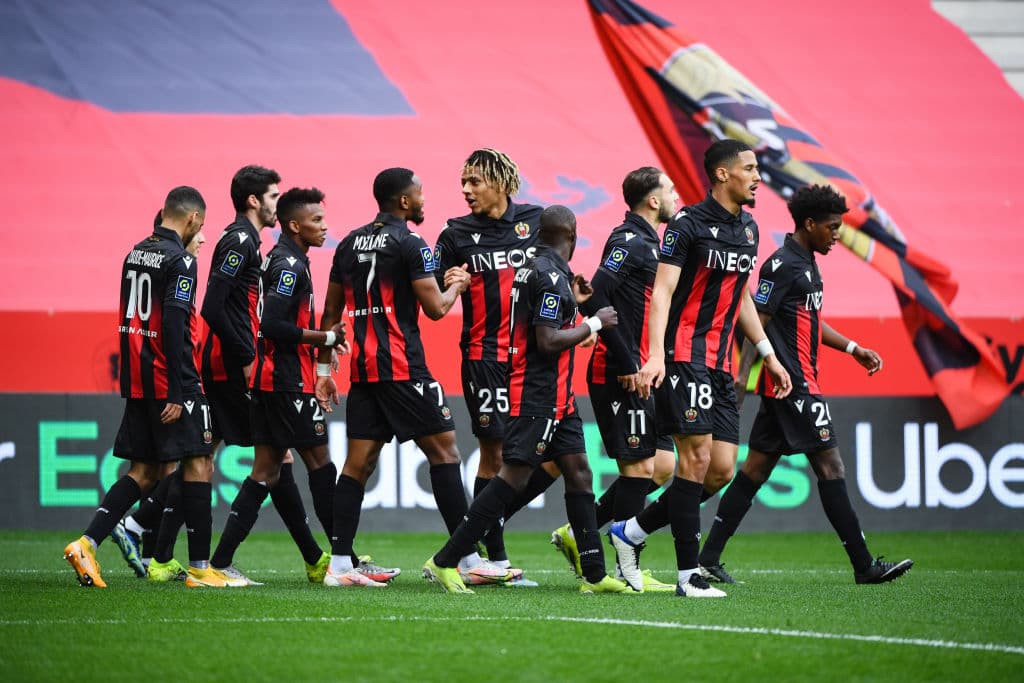 La jornada 24 del futbol francés cerró con 7 victorias, Stade Brestois 29 venció 2-1 a Bordeaux, Montpellier se impuso en casa 4-2 al Dijon, Nimes Olympique perdió en su estadio 3-4 frente al Mónaco, Nice goleó 3-0 a Angers, Sain Etienne se impuso por la mínima a Metz, Nantes cayó en casa frente al líder Lille 0-2 y el PSG salió victorioso en su visita al Olympique de Marseille.