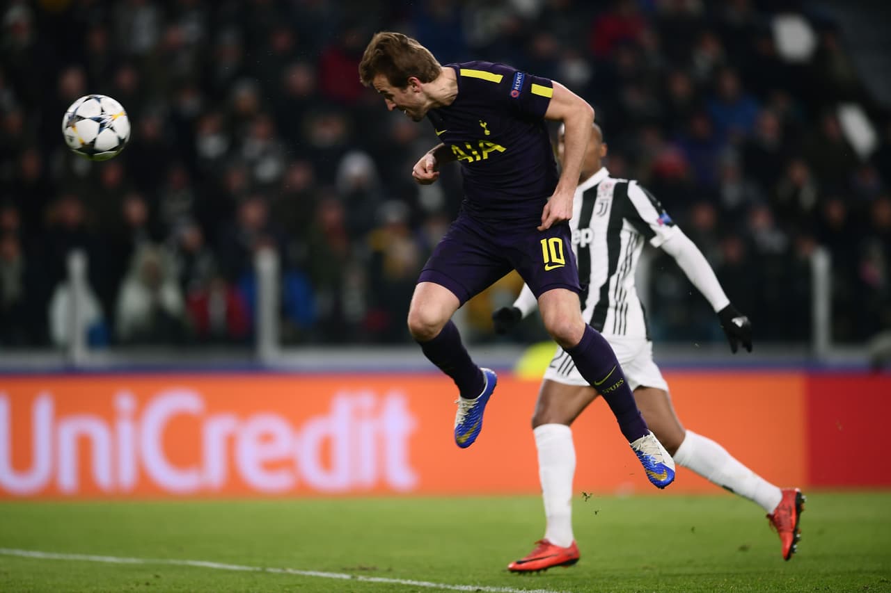 Tottenham trató de reaccionar y generó varias llegadas por medio de su figura Harry Kane, pero sin poder concretar en el arco juventino.