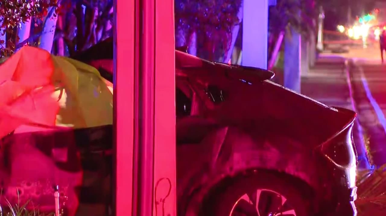 Mueren dos adolescentes de 16 y 17 años en accidente de carros en Doral