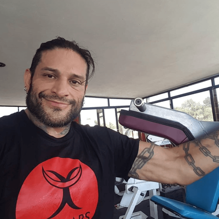 Un día después 'El Cibernético' reaccionó y en 
<b><a href="https://www.youtube.com/watch?v=g6hfIeNwwHo&t=327s" target="_blank">'De primera mano'</a></b> se mostró incrédulo: "No, ella no lo pudo haber dicho. No sé en realidad, 
<b>ella nunca me dijo nada</b>".
<br>