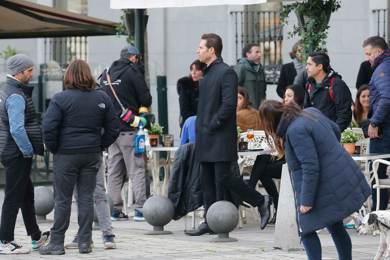Durante el rodaje, el actor de origen argentino fue captado por los paparazzi.