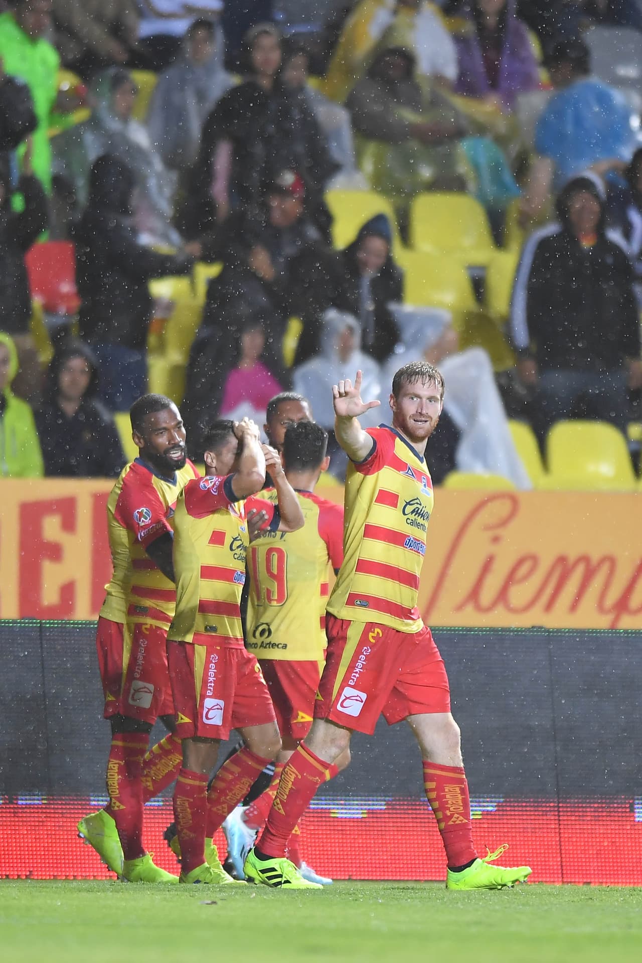 Tras la salida de Javier Torrente de Monarcas, el efecto del nuevo DT, Pablo Guede, se dejó sentir en el Estadio Morelos.