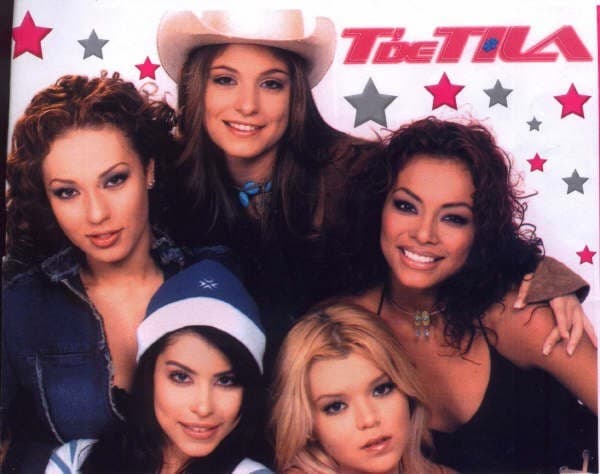 Ella y otras cuatro jóvenes más fueron las triunfadoras, fue así que formaron en el 2002 el grupo 'T' de Tila'.