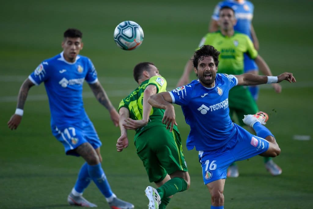 Con goles de Oghenekaro Etebo y Charles días Getafe y Eibar no logran romper el empate y dividen puntos.