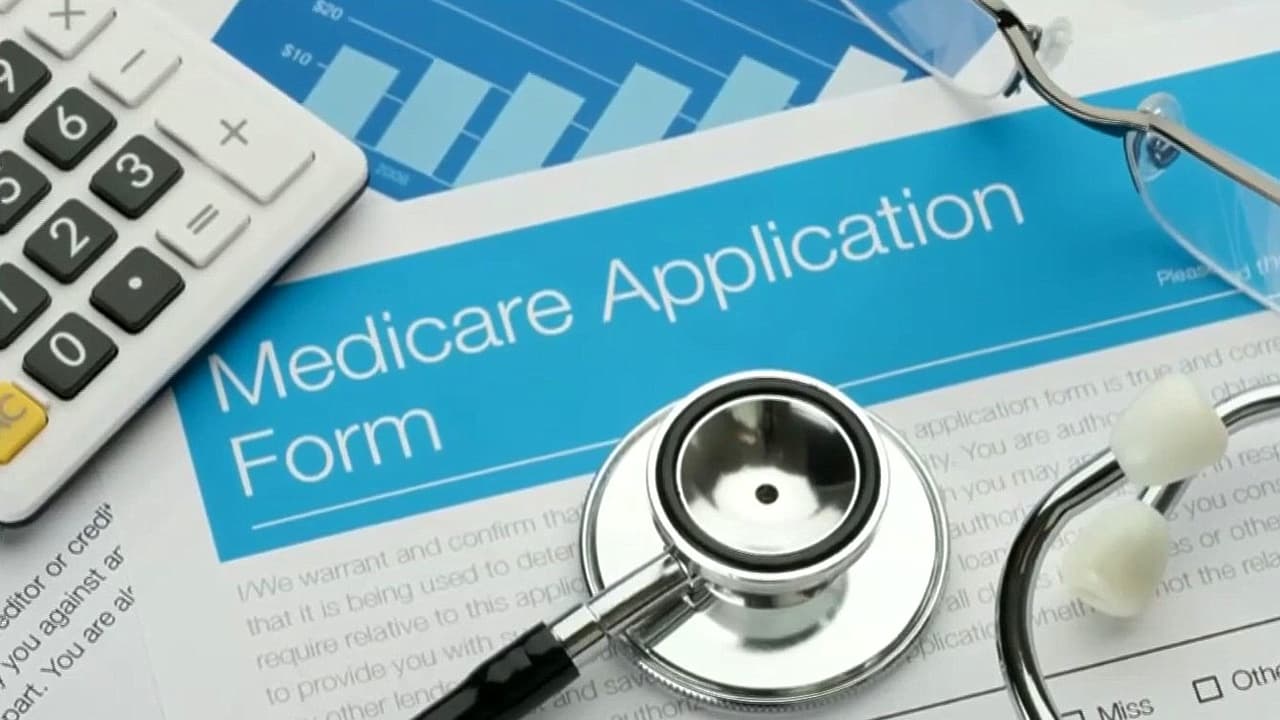 Subsidio de Medicare reduce las primas mensuales ¿Qué se debe hacer y cómo seguir teniendo beneficios?