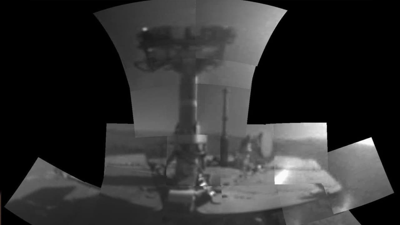 "Fuiste y serás la gran Oportunidad (Opportunity) de la vida. Descansa tranquilo explorador. Tu misión está completa", se lee en un post de 
<a href="https://twitter.com/MarsRovers/status/1095760214169546752" target="_blank">Twitter</a> de la NASA .