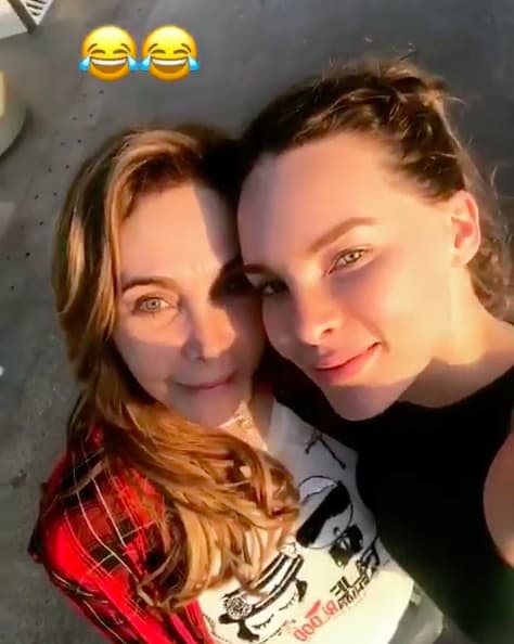 Ante la ola de inquietudes que han girado en torno al supuesto romance que mantienen Belinda y Lupillo Rivera, la mamá de la artista, Belinda Schüll, reveló si su hija se encuentra en una relación sentimental y además, describió al novio ideal para ella.