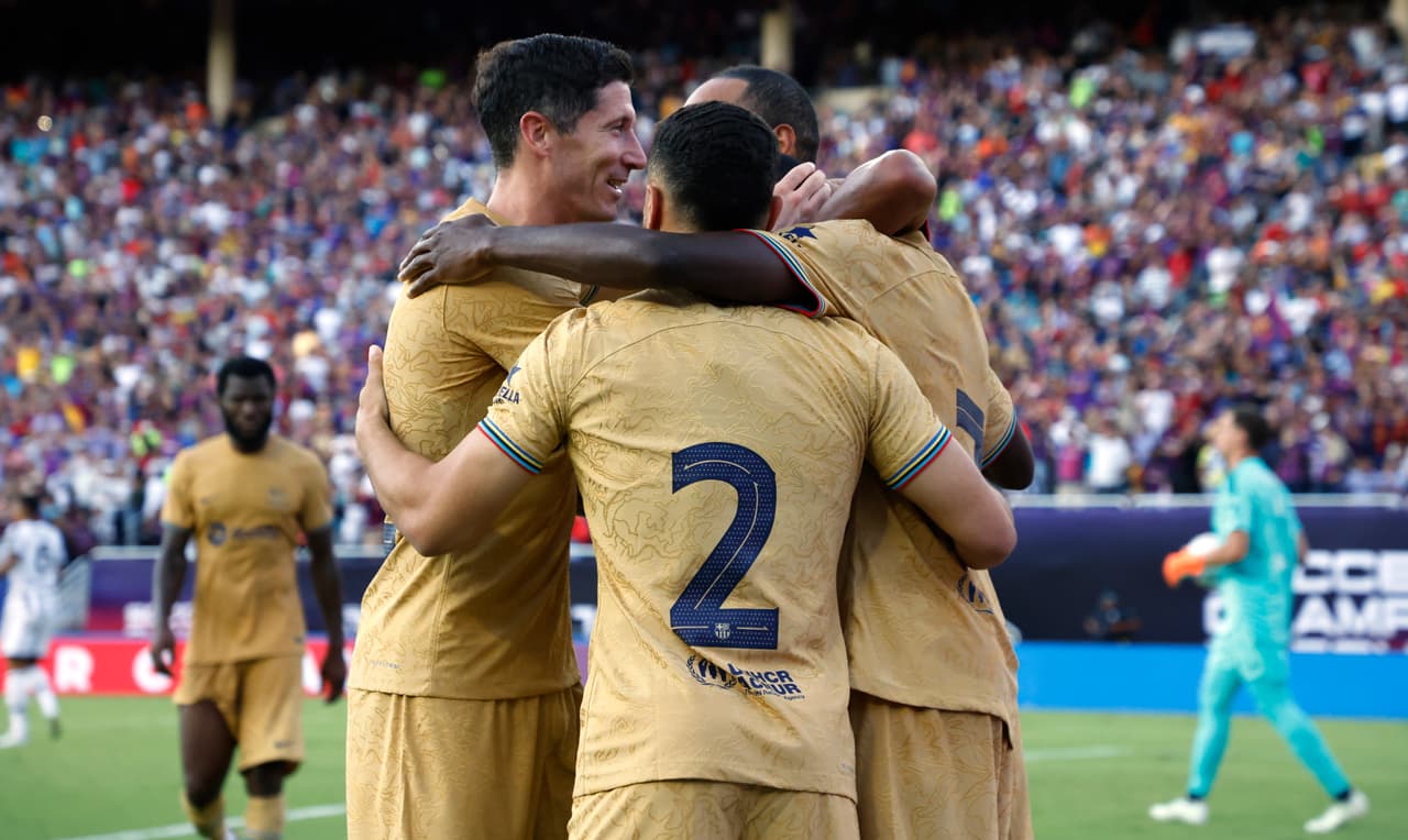 El Barcelona y la Juventus igualaron en el Cotton Bowl de Dallas gracias a los dobletes de Osumane Dembele y Moise Kean.