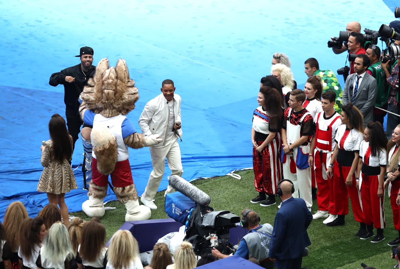 Era Istrefi, Will Smith y Nicky Jam prendieron la fiesta en la ceremonia de clausura en el estadio de Luzhniki, con un colorido y espectáculo y recordando los buenos momentos de Rusia 2018.