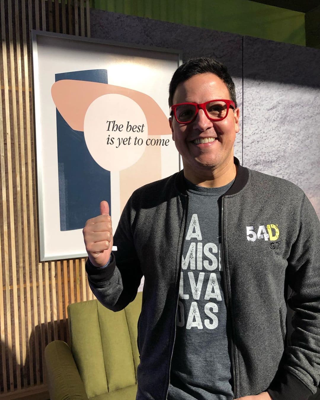 Raúl es una persona optimista hasta en las situaciones menos afortunadas, por lo que no dudamos que pronto saldrá adelante junto con su padre.