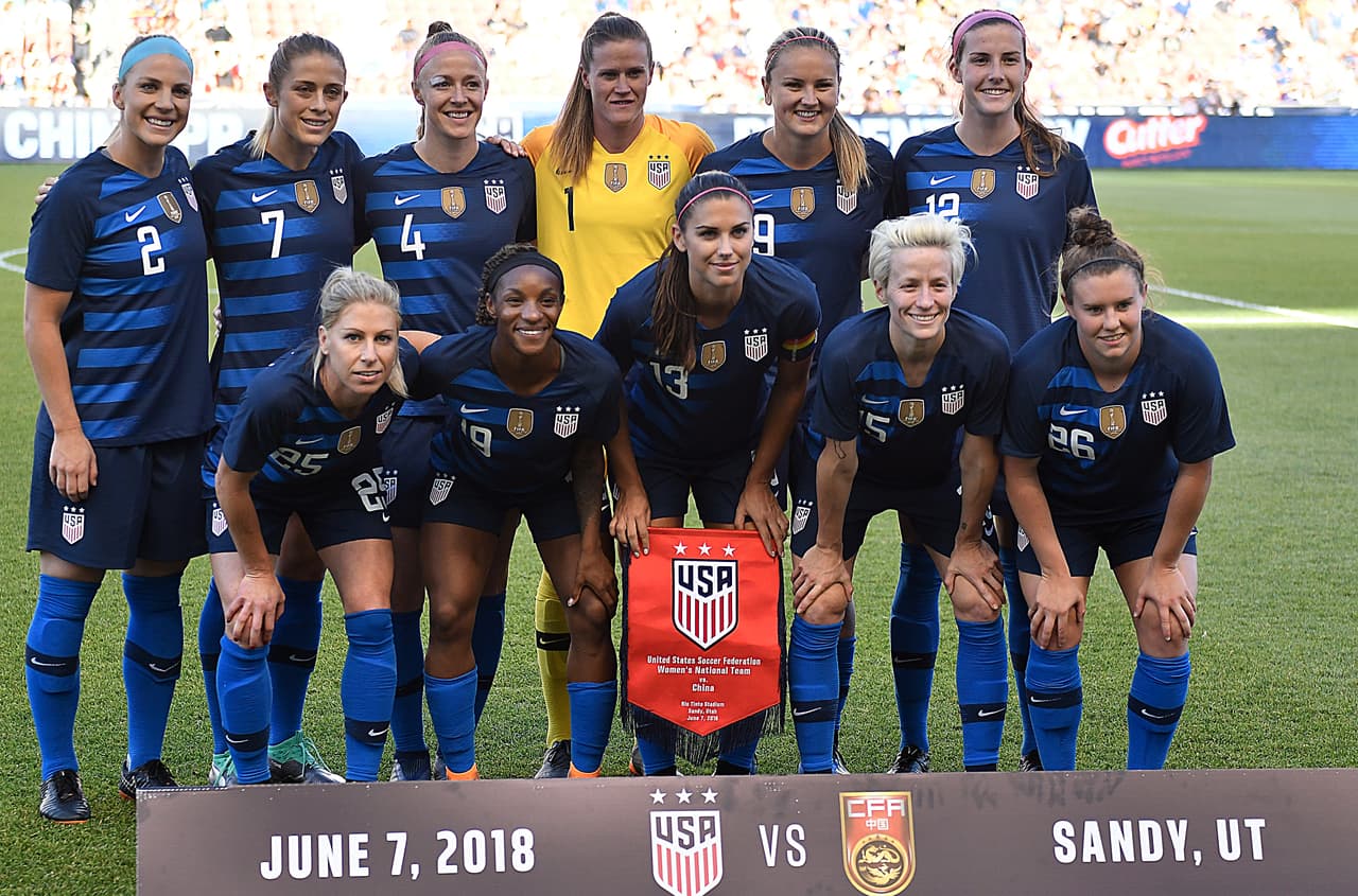 Al contrario de la categoría masculina,
<b>Estados Unidos</b> es una potencia mundial en el
<b>fútbol femenino</b> con tres Mundiales ganados y cuatro medallas de oros en Juegos Olímpicos, entre otras distinciones.
<br>