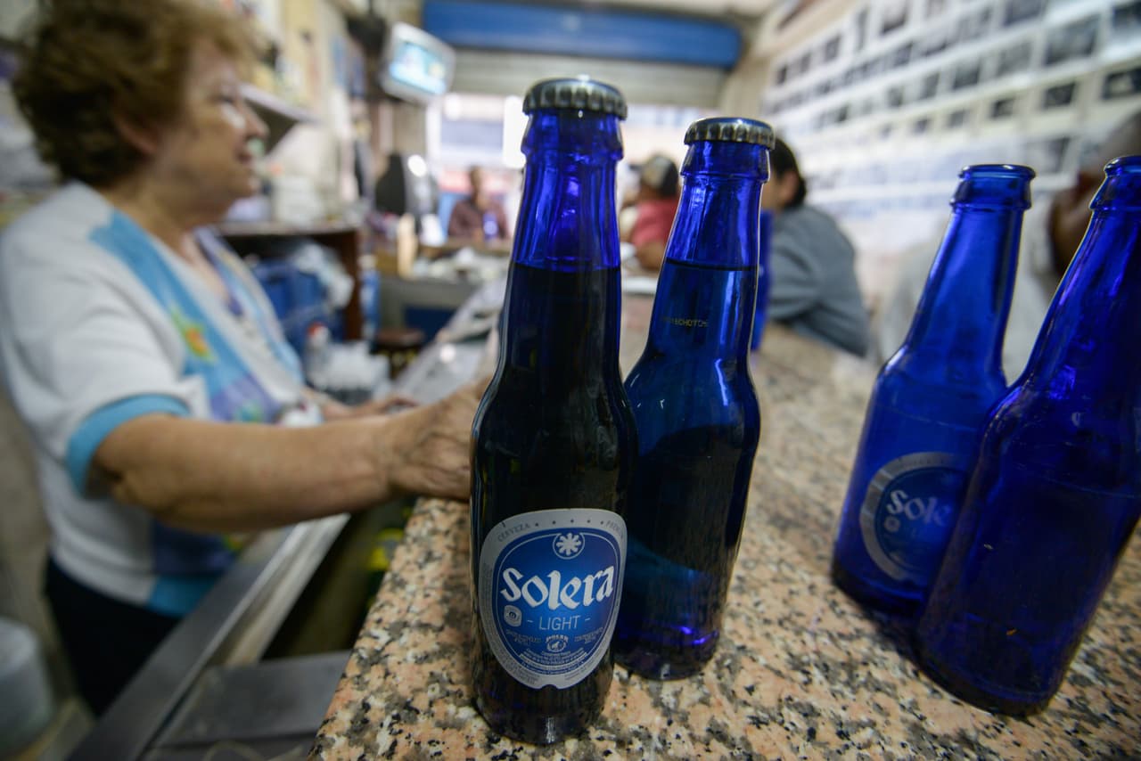 Polar recibe un préstamo para reactivar su producción de cerveza en Venezuela