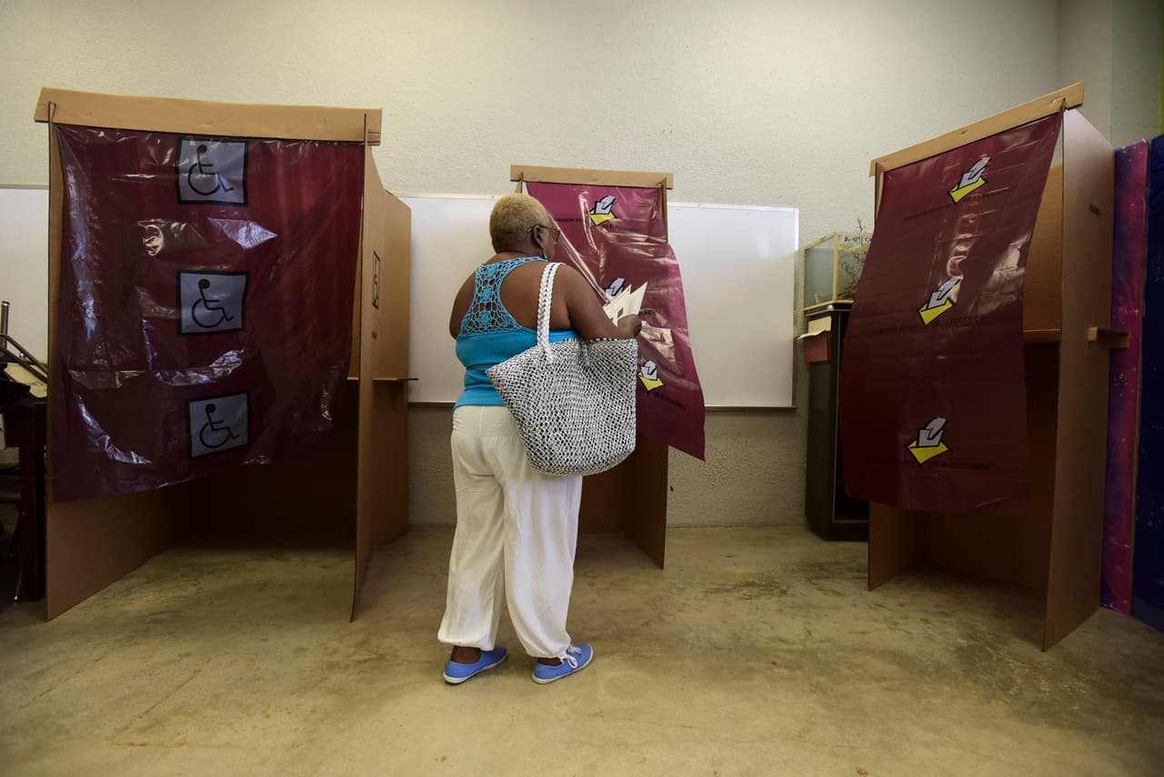 Sigue el debate por la fecha de las primarias en Puerto Rico