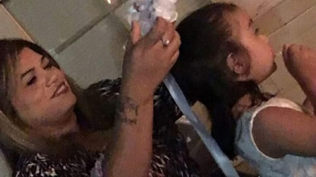 “Fue una tragedia, las tragedias pasan en un segundo y no es culpa de nadie, no debemos dejar a los niños solos ni un segundo”, concluyó Zabala.
<br>