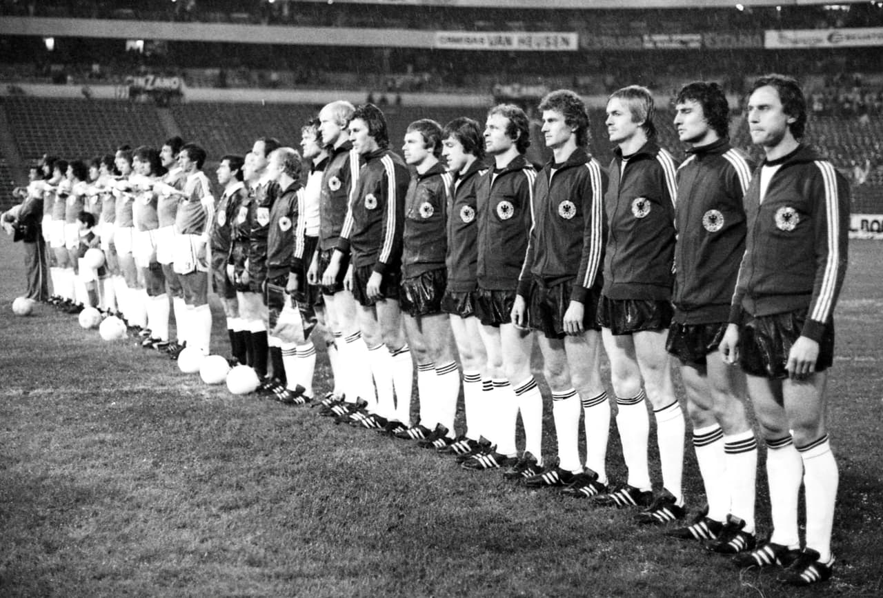 Eliminatoria Mundial 1974 Ronda Final: 14 diciembre 1973, Trinidad y Tobago 4-0, México queda fuera del Mundial.