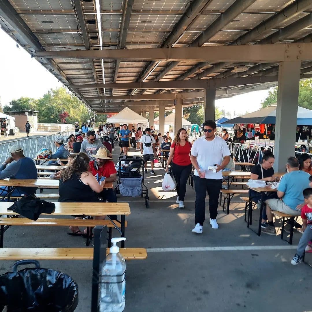 Algunos comerciantes también fabrican sus propios productos.