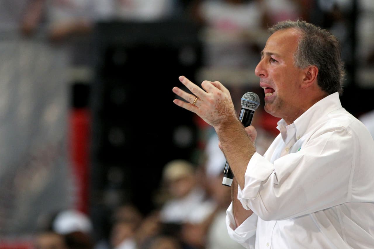 Mexico's presidential candidate for Todos por Mexico -a coalition of the PRI, PVEM and Nueva Alianza parties- Jose Antonio Meade, speaks to supporters during a campaign rally in Zapopan, Jalisco state, Mexico on June 19, 2018, ahead of July 1 national election. (Photo by ULISES RUIZ / AFP) (Photo credit should read ULISES RUIZ/AFP/Getty Images)