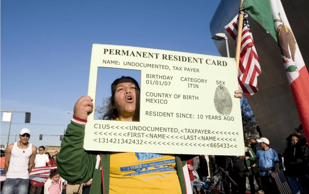 En California viven aproximadamente unos 2 millones de inmigrantes indocumentados que contribuyen activamente con la economía del estado y de Estados Unidos y para ellos el plan migratorio del presidente Biden les dará la oportunidad de regularizar su situación migratoria.