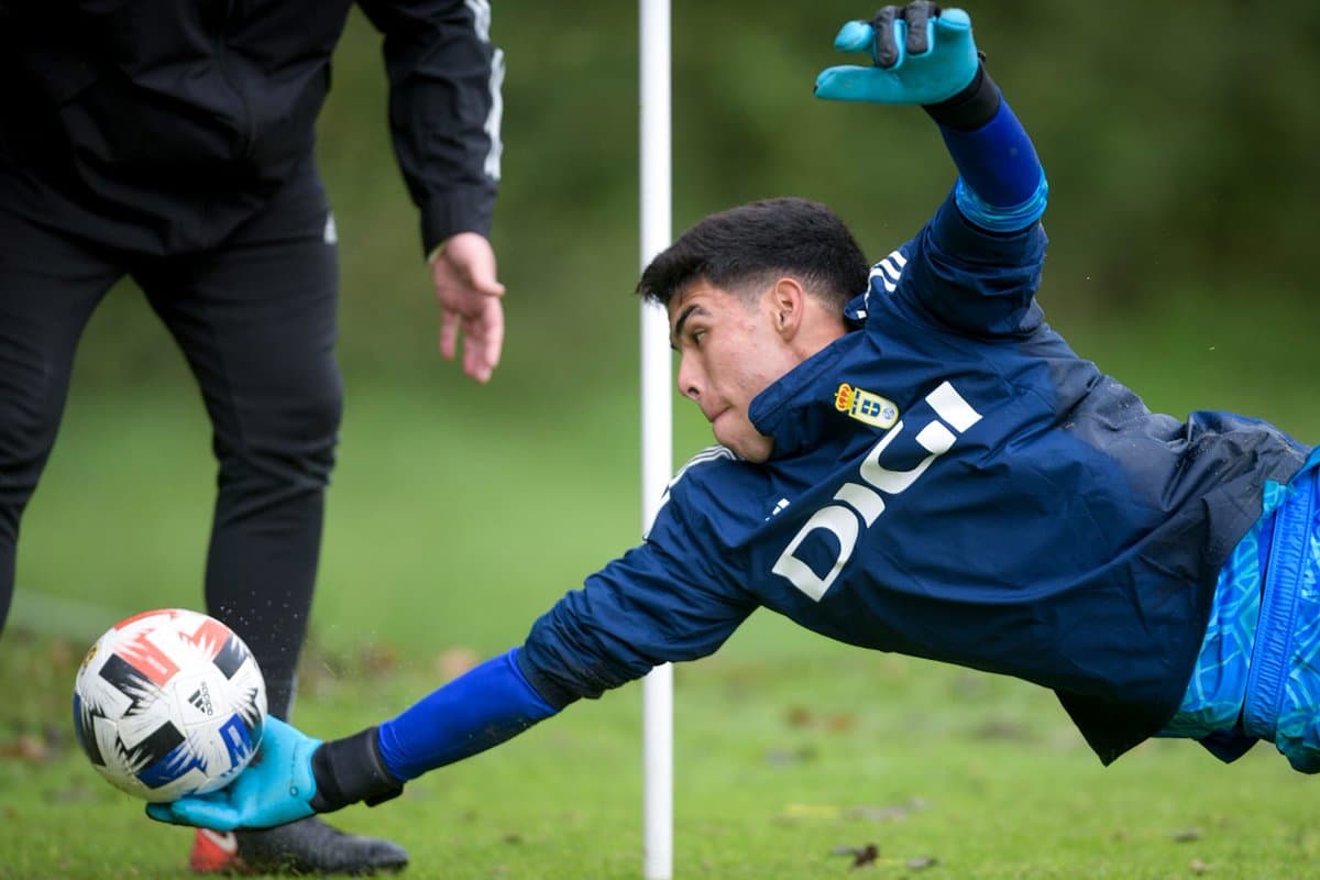 Los mexicanos Palma y Jiménez se incorporaron a entrenamientos del Oviedo