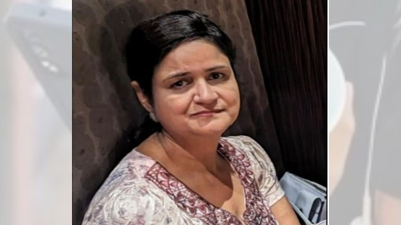 Encuentran a Anu Awasthi, madre desaparecida hace una semana en Oldsmar