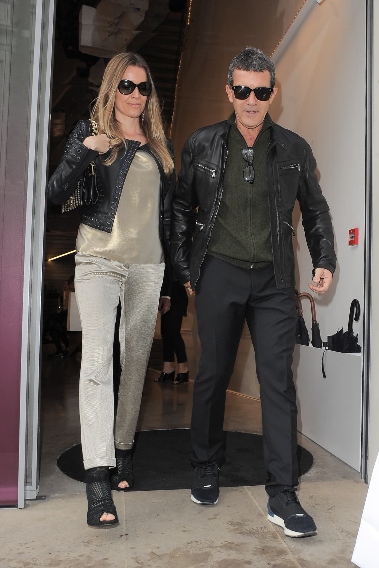 El español y su amorcito conocieron la nueva línea de ropa de Victoria Beckham en Londres.