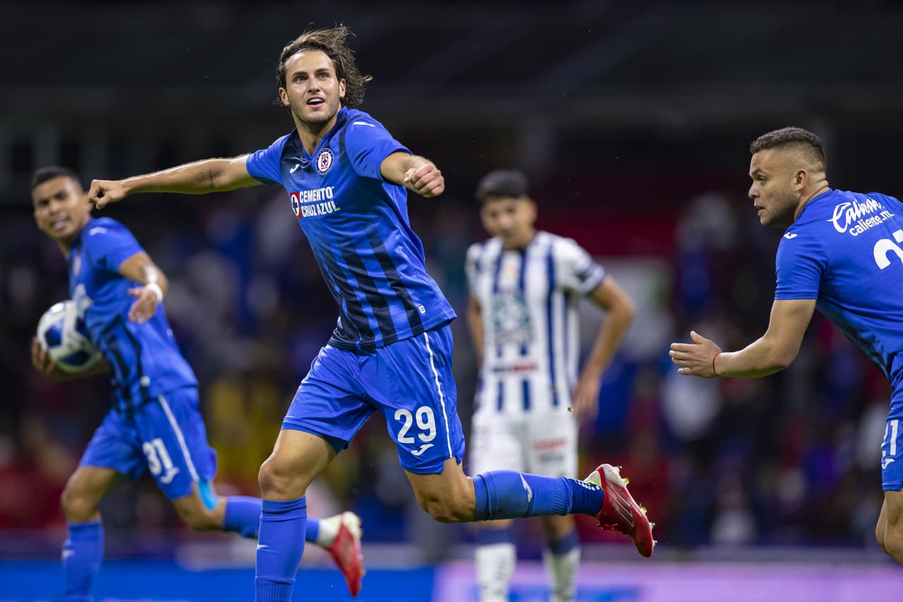 Cruz Azul vino de atrás para rescatar el empate ante los Tuzos del Pachuca.