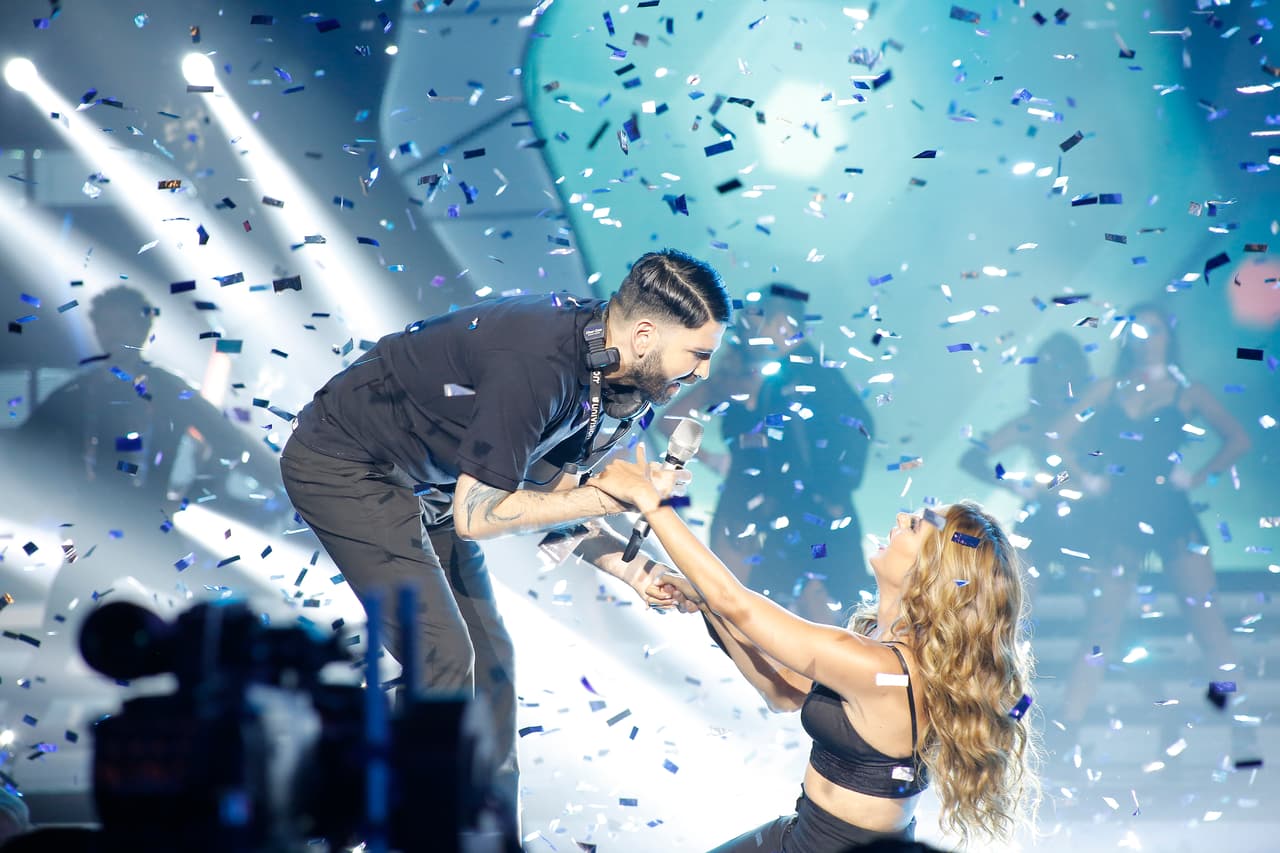 Aunque recibió algunas críticas de Lili Estefan por su manera de bailar, no se detuvo y nos siguió sorprendiendo con sus ocurrencias.