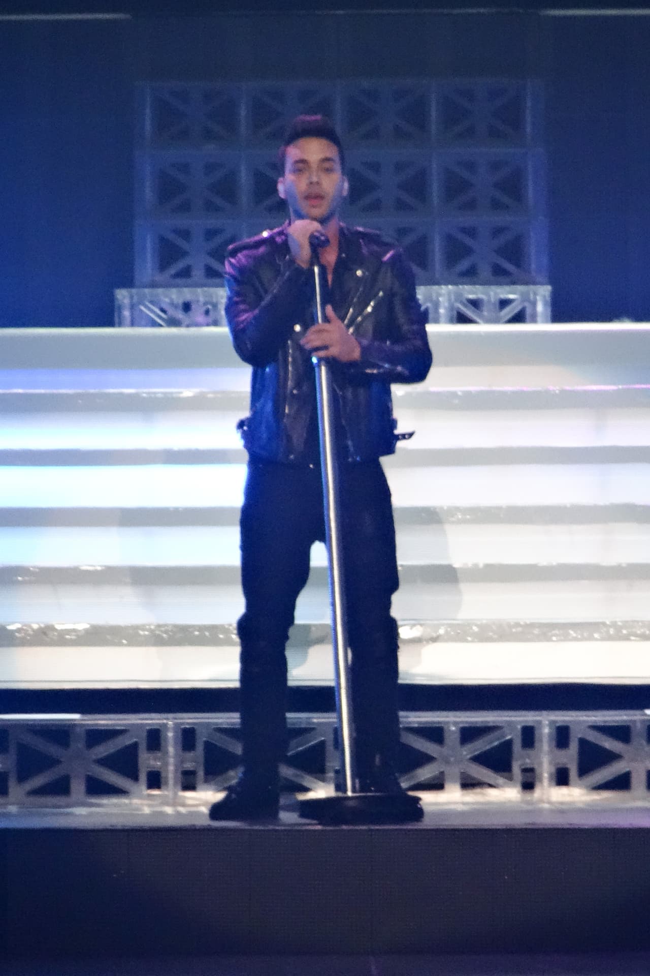 Ya luego lo vimos más tapadito.