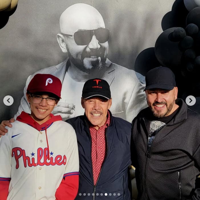 De acuerdo con lo que se ha compartido en redes sociales, en la fiesta no acudió ningún otro de los hijos de Jenni Rivera.
<br>