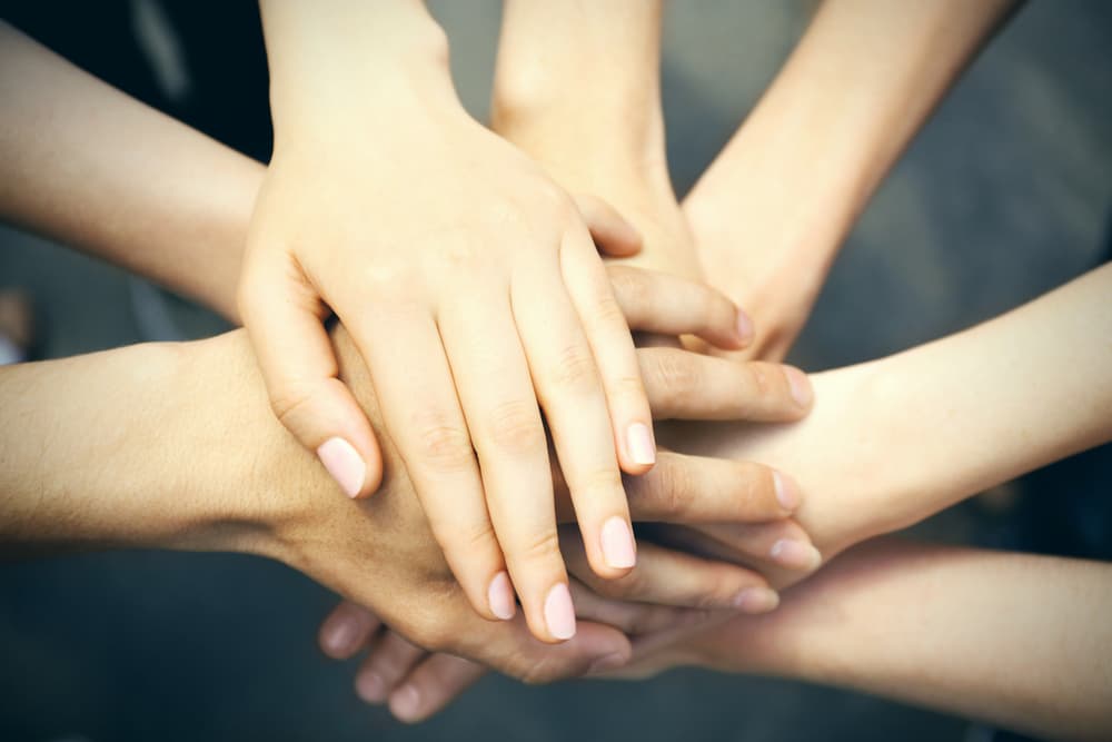 Ser capaz del sacrificio personal en beneficio ajeno, la importancia de ver más el interior de las personas, que las apariencias.