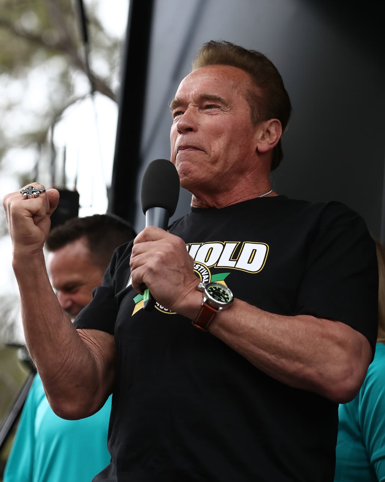 <b>Arnold Schwarzenegger</b>: fue fisiculturista, ganándose cinco veces el Mister Universo. En 1976 se ganó el Globo de oro por su actuación en ‘Stay hungry’ y llegó incluso a ser Gobernador de California.
<br>