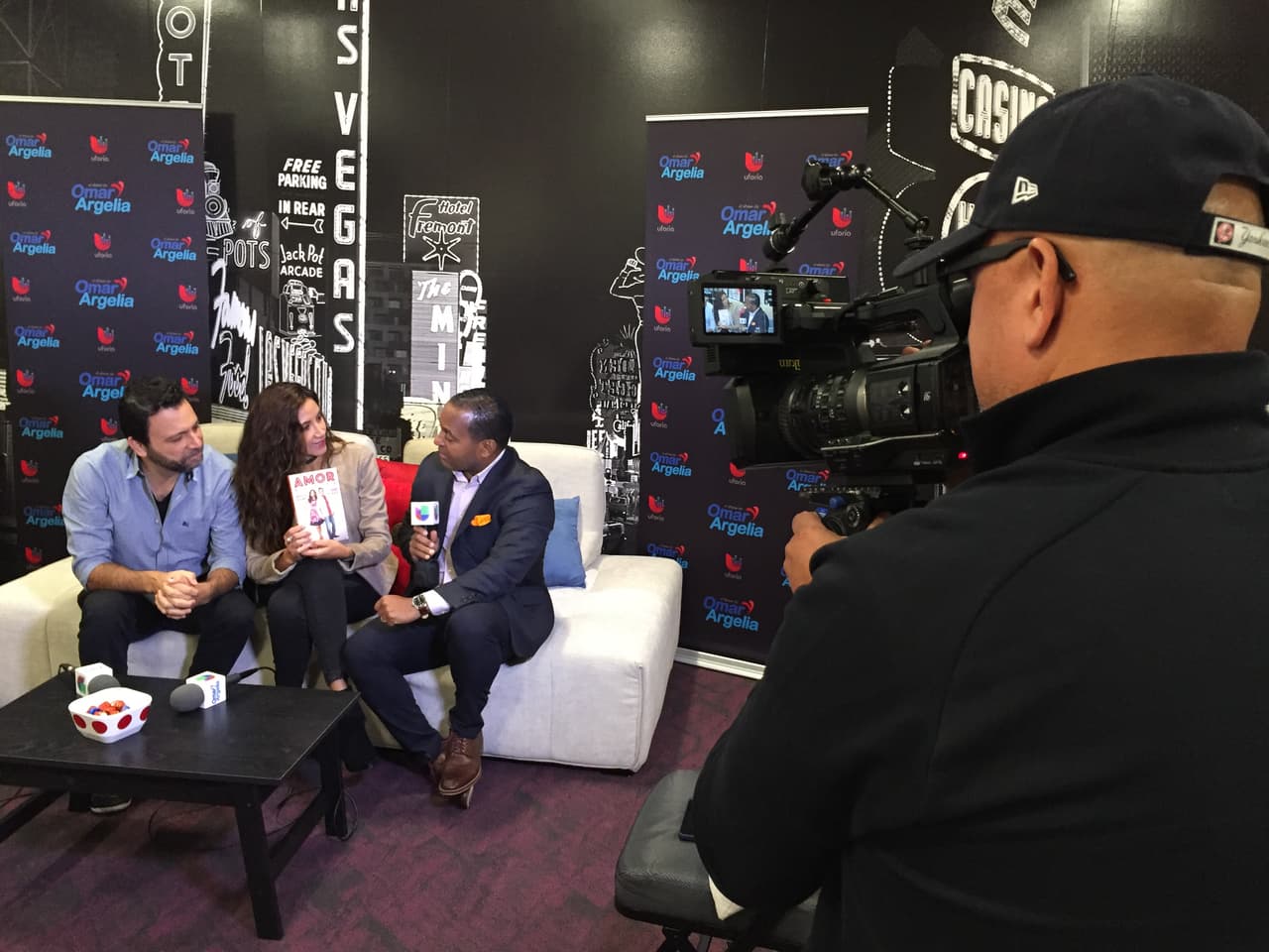 ¡Hasta Tony Dandrades llegó al 'Pre-Party' de Omar y Argelia!