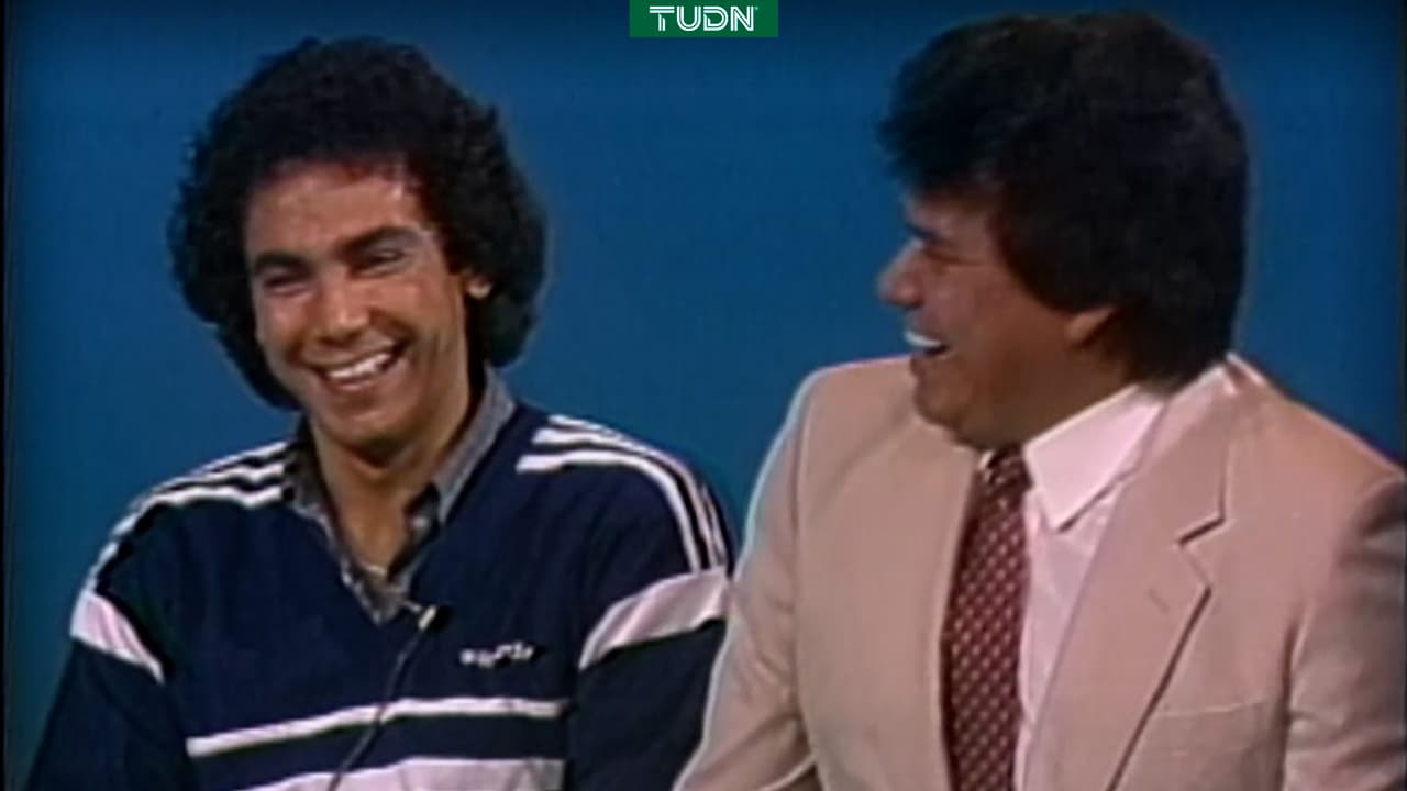 ¡Momentazo! ‘Toro’ Valenzuela y Hugo Sánchez juntos tras el terremoto de ‘85